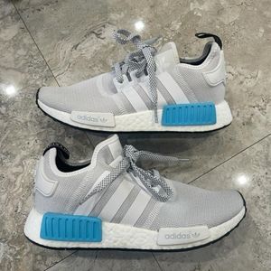 JUNIORS ADIDAS NMD R1 SNEAKERS SIZE 5.5Y